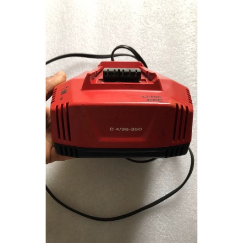Power Tools Station - Caricabatterie Rapido Multi-Voltaggio C 4/36-350 Compatibile